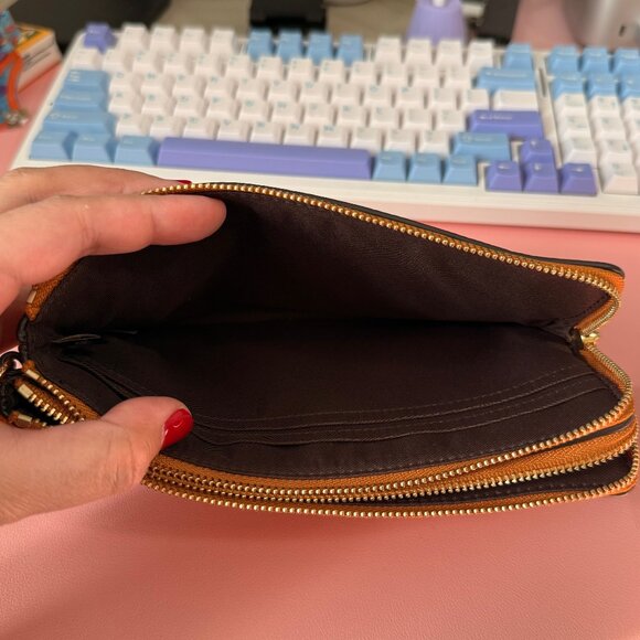 Coach Large Double Zip Wallet, Pebble Leather - Picture 4 of 4